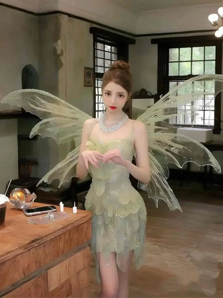 香港深水埗区外围176cm新疆女生绿色精灵风礼服写真 